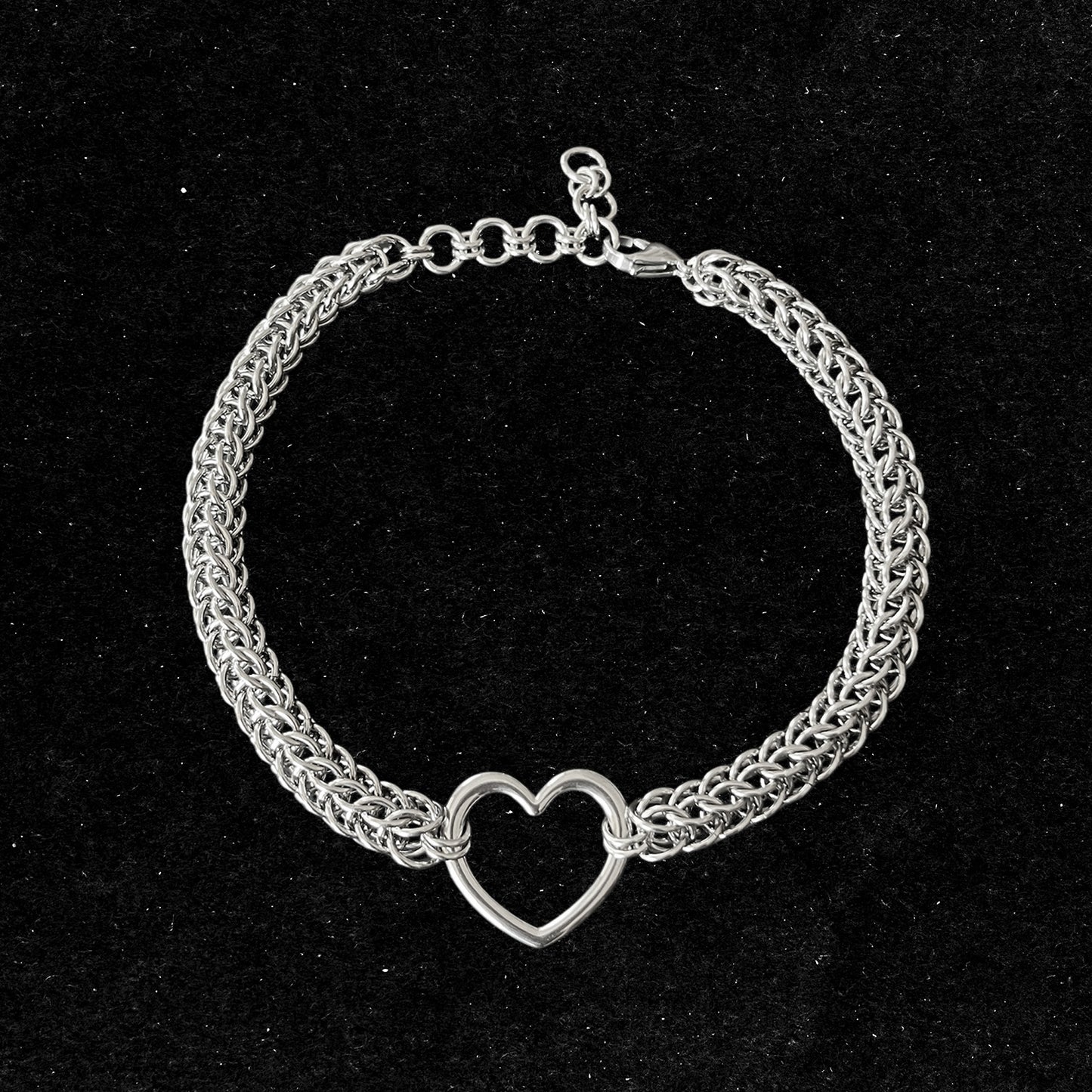 Full Persian Heart O-Ring Choker